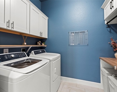 2918 Muhley Street - Photo Thumbnail 19