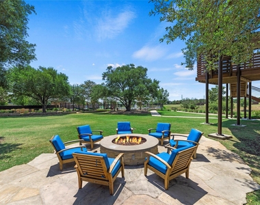 2918 Muhley Street - Photo Thumbnail 25
