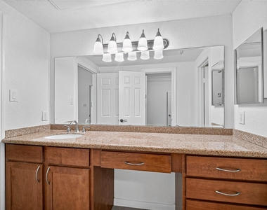 2700 Revere Street - Photo Thumbnail 27