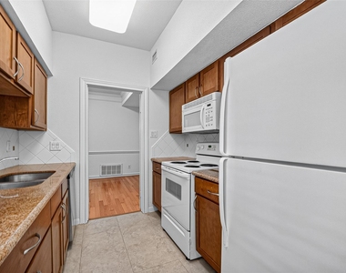 2700 Revere Street - Photo Thumbnail 21