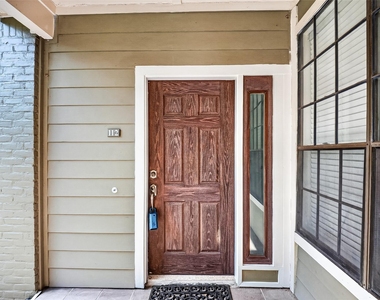 2700 Revere Street - Photo Thumbnail 6