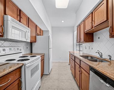 2700 Revere Street - Photo Thumbnail 14