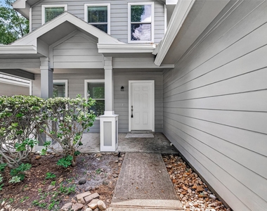 202 N Vesper Bend Circle - Photo Thumbnail 5