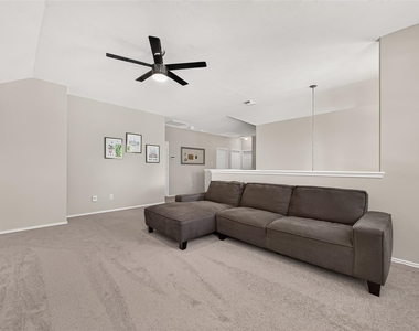 202 N Vesper Bend Circle - Photo Thumbnail 29