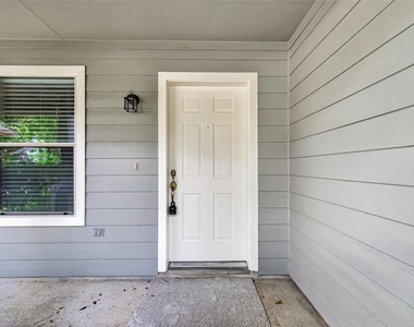 202 N Vesper Bend Circle - Photo Thumbnail 6