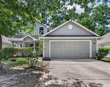 202 N Vesper Bend Circle - Photo Thumbnail 1