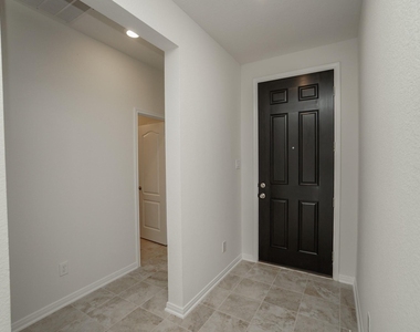 4807 Westfield Pines Drive - Photo Thumbnail 5