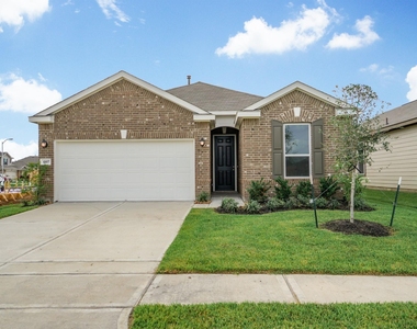 4807 Westfield Pines Drive - Photo Thumbnail 1