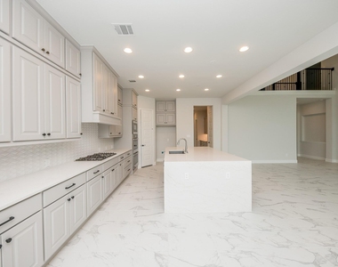 21515 Blue Porterweed Trail - Photo Thumbnail 8