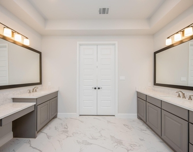 21515 Blue Porterweed Trail - Photo Thumbnail 12