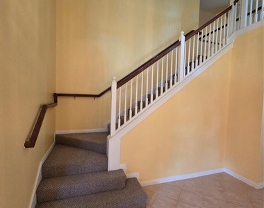 6030 Gablestone Lane - Photo Thumbnail 9