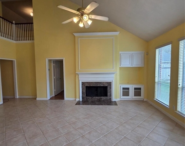 6030 Gablestone Lane - Photo Thumbnail 16