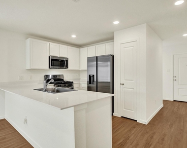 5110 Sunvalley Bend Drive - Photo Thumbnail 5