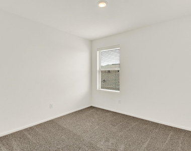 5110 Sunvalley Bend Drive - Photo Thumbnail 16