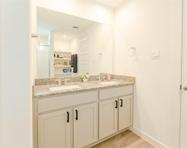 31714 Brandon Mill Trail - Photo Thumbnail 16