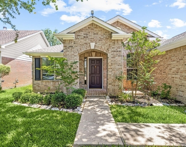 21623 Dalton Spring Lane - Photo Thumbnail 5
