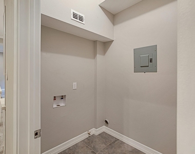 15070 Kimberley Court - Photo Thumbnail 19