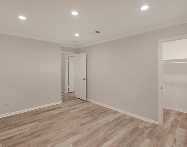 15070 Kimberley Court - Photo Thumbnail 34