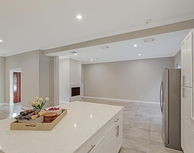 15070 Kimberley Court - Photo Thumbnail 10