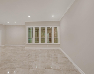 15070 Kimberley Court - Photo Thumbnail 18