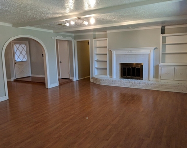 5519 Birchgate Drive - Photo Thumbnail 10