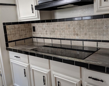 5519 Birchgate Drive - Photo Thumbnail 8