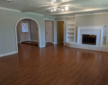 5519 Birchgate Drive - Photo Thumbnail 11