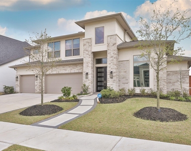 24707 Celestial Lily Drive - Photo Thumbnail 4