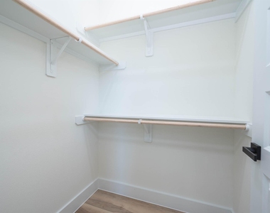 3209 St Emanuel Street - Photo Thumbnail 27