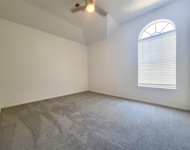 20839 Beech Tree Drive - Photo Thumbnail 22