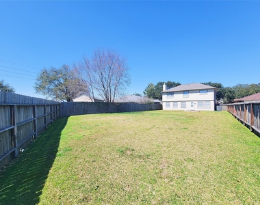 20839 Beech Tree Drive - Photo Thumbnail 25