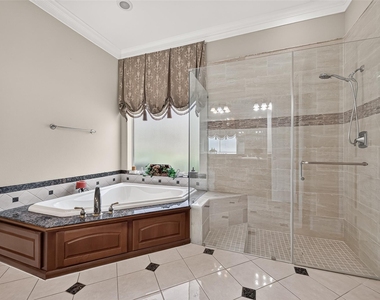 5303 Fenwick Way Court - Photo Thumbnail 37