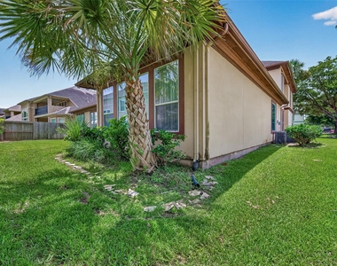 5303 Fenwick Way Court - Photo Thumbnail 49