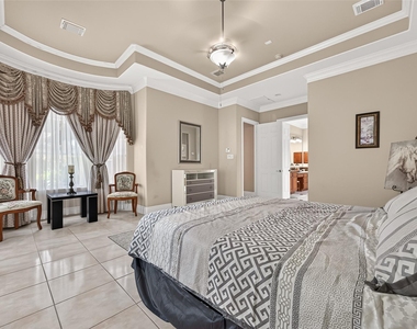 5303 Fenwick Way Court - Photo Thumbnail 33