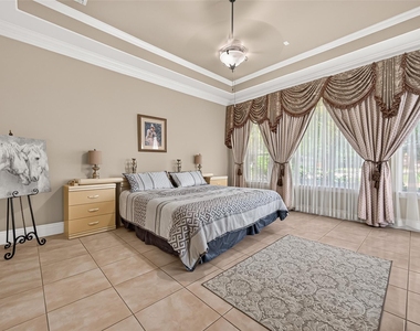 5303 Fenwick Way Court - Photo Thumbnail 31