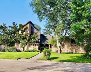 3903 Kiamesha Drive - Photo Thumbnail 35