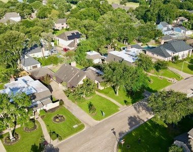 3903 Kiamesha Drive - Photo Thumbnail 36