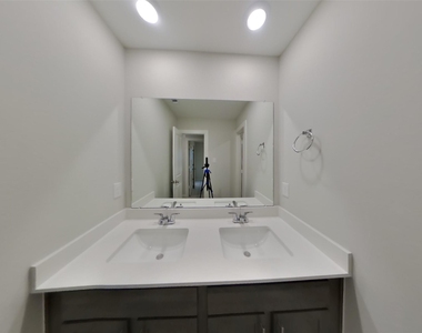 22625 Terrazzo Drive - Photo Thumbnail 13