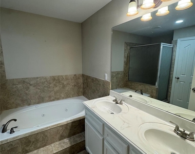 5600 Alvin A Klein Drive - Photo Thumbnail 7