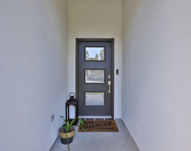 14209 Silver Maple Court - Photo Thumbnail 5
