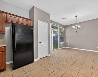 8126 Montague Manor Lane - Photo Thumbnail 18