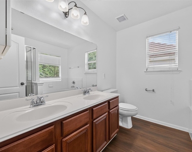 8126 Montague Manor Lane - Photo Thumbnail 25