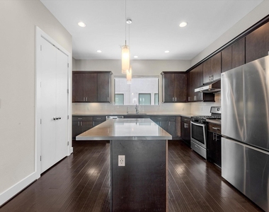 1615 Milby Street - Photo Thumbnail 6