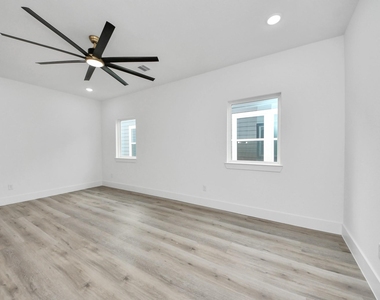 3524 Rebecca Street - Photo Thumbnail 37