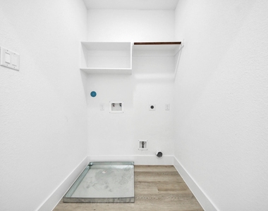 3524 Rebecca Street - Photo Thumbnail 23