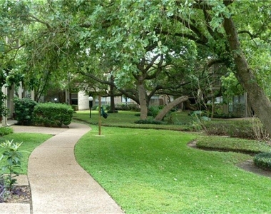 2100 Tanglewilde Street - Photo Thumbnail 16