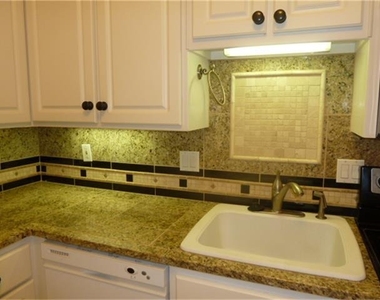 2100 Tanglewilde Street - Photo Thumbnail 5