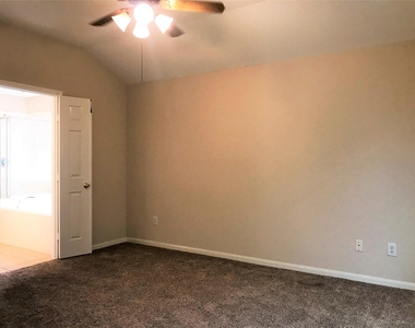 21522 Gannet Peak Way - Photo Thumbnail 7