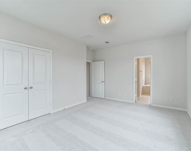 704 Ocean Palms Drive - Photo Thumbnail 19