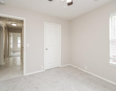 6027 Water Violet Lane - Photo Thumbnail 12